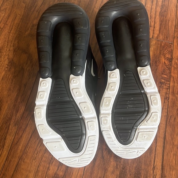 Nike Air Max 270 in size 6.5 - Picture 5 of 5